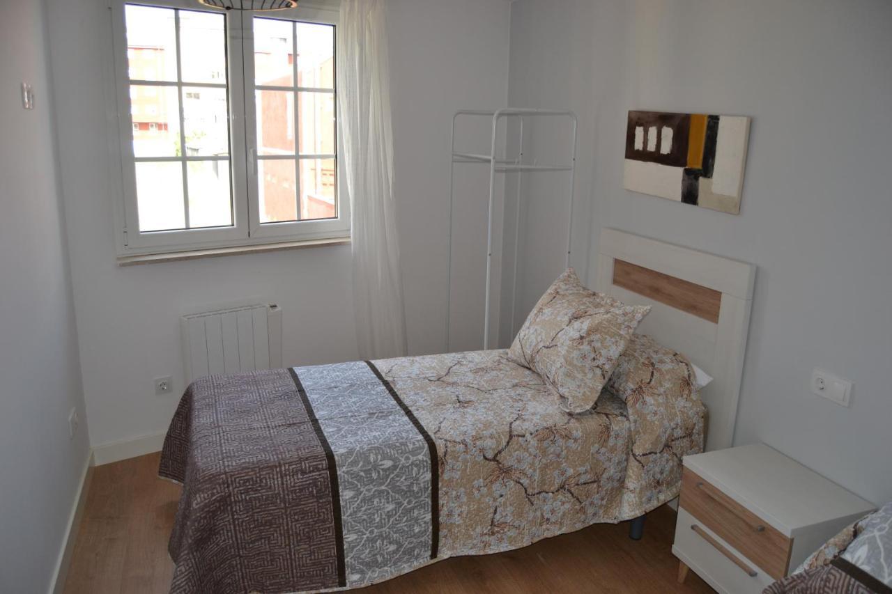 Inmoinsuas Marisol House Apartment Sarria Bagian luar foto